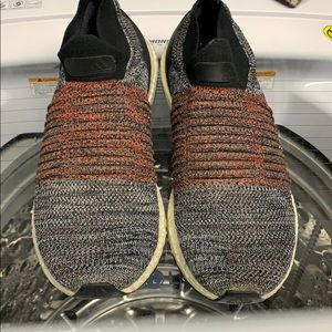 Adidas Laceless Ultraboost.